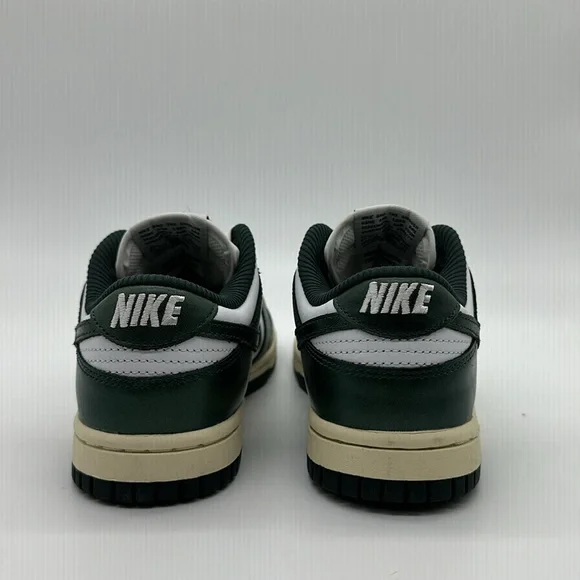 New Women’s Nike Dunk Low Vintage Green DQ8580-100 NWOB - Picture 7 of 7